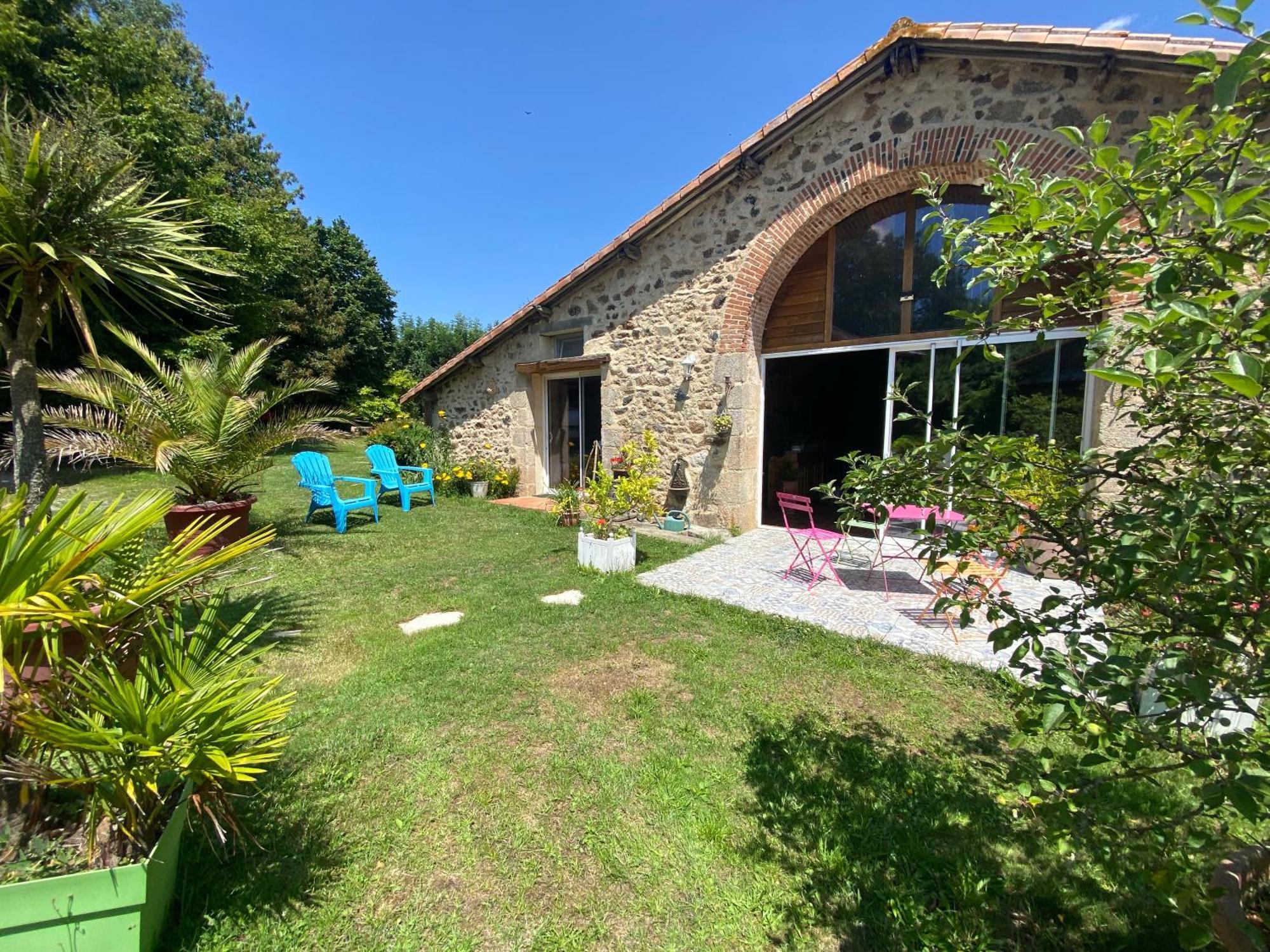 La Frapperie Bed & Breakfast La Pommeraie-sur-Sèvre Eksteriør bilde