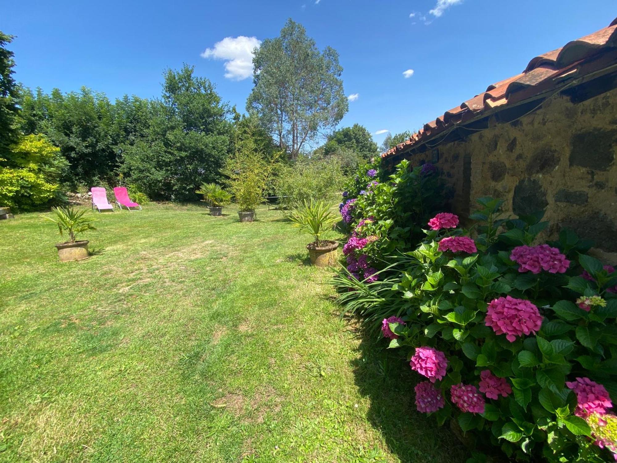 La Frapperie Bed & Breakfast La Pommeraie-sur-Sèvre Eksteriør bilde